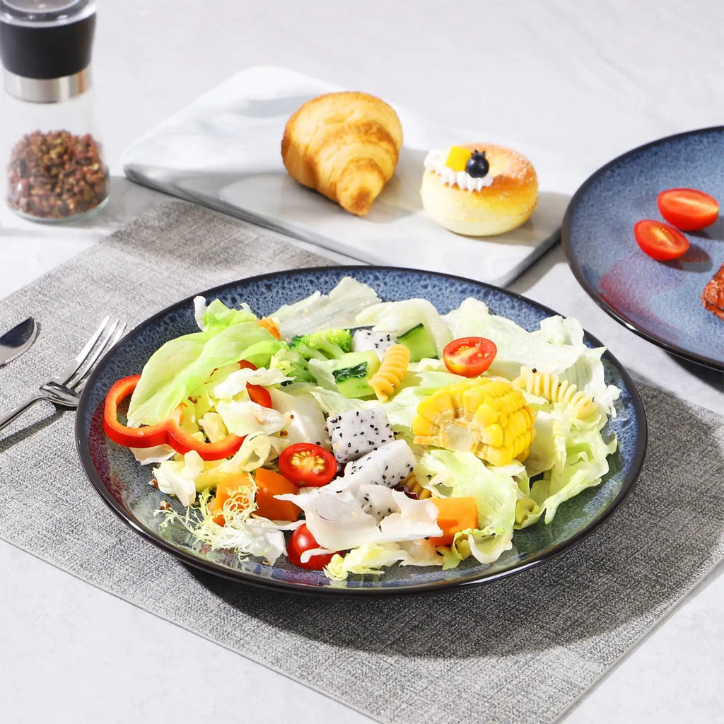 Bleu Steak Plate Set