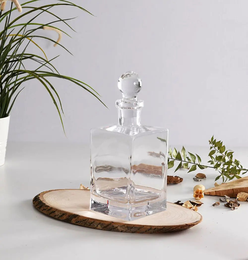 Paşabahçe Scotland Handmade Whiskey Bottle