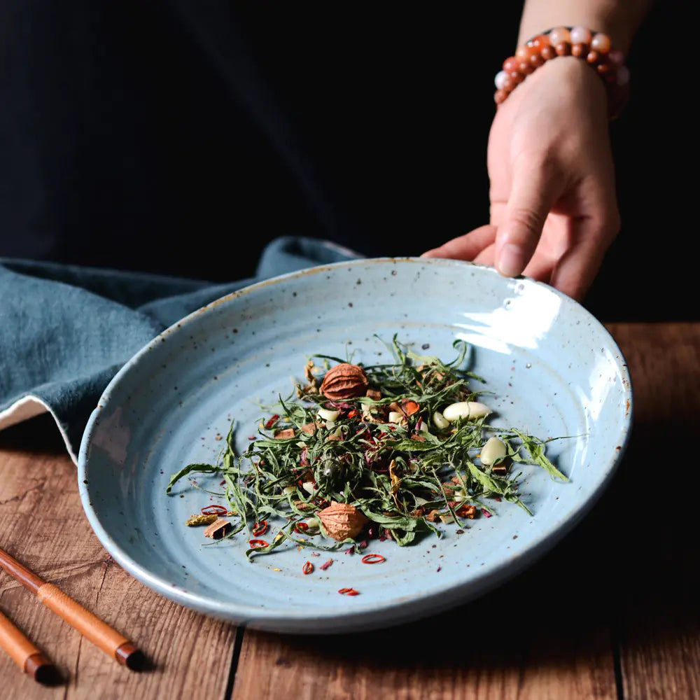 Blue Round Ceramic Plate for Western Cuisine